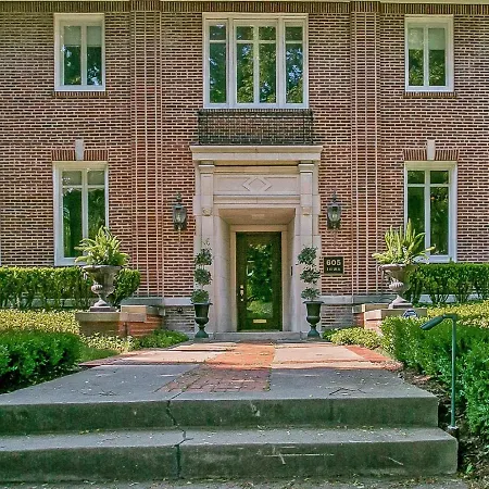 Bishops Hall (Adults Only)